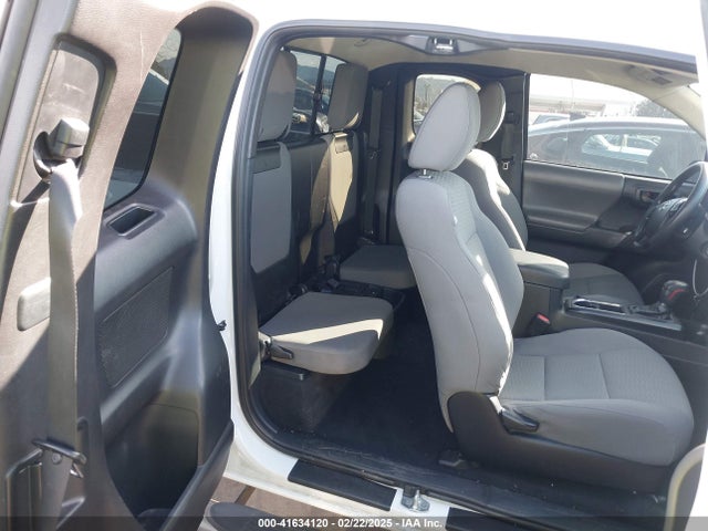 5TFRX5GN9JX106232 Toyota Tacoma Sr