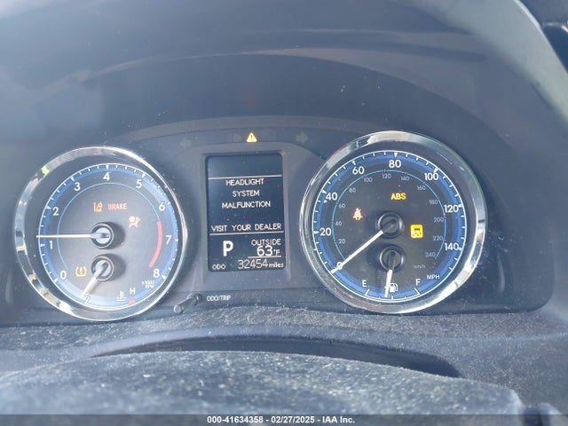 Toyota COROLLA LE 2019 5YFBURHE7KP910139 Image 7