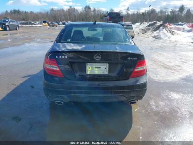 WDDGF8AB9EA910300 Mercedes-Benz C 300 Luxury 4matic/sport 4matic