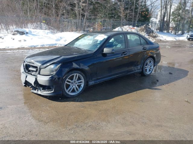WDDGF8AB9EA910300 Mercedes-Benz C 300 Luxury 4matic/sport 4matic