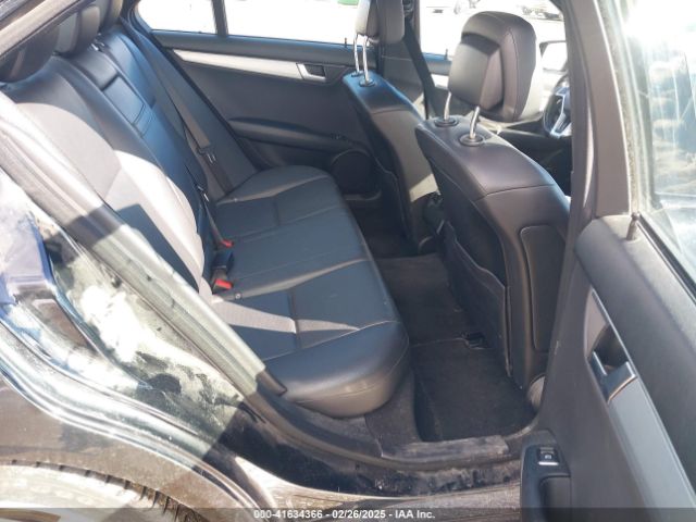 WDDGF8AB9EA910300 Mercedes-Benz C 300 Luxury 4matic/sport 4matic
