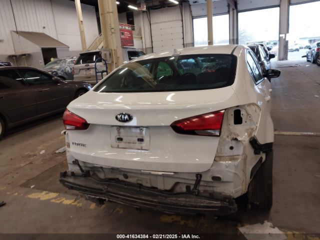 3KPFK4A70HE076442 KIA FORTE LX