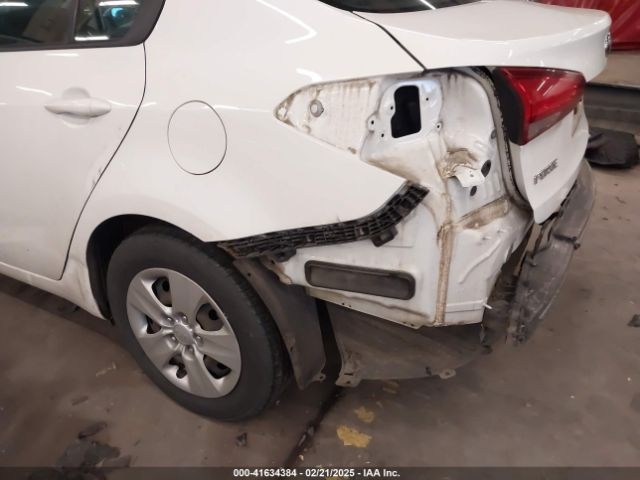 3KPFK4A70HE076442 KIA FORTE LX