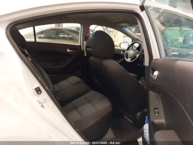 3KPFK4A70HE076442 KIA FORTE LX