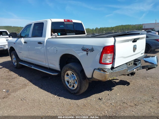 3C6UR5CJ9MG656862 RAM 2500 Tradesman  4x4 6'4 Box
