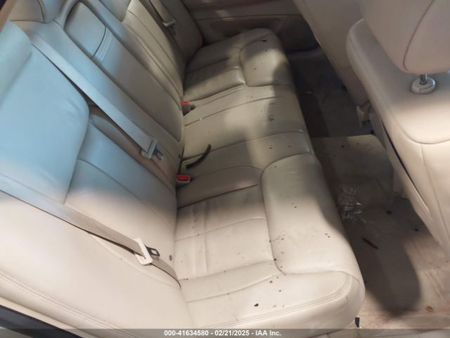 2010 CADILLAC DTS 1G6KD5EY9AU114214 Photo 7