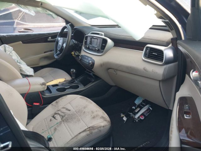 5XYPGDA50HG208221 KIA Sorento 3.3l Lx