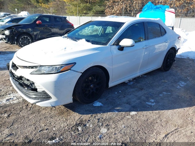 4T1B11HK0JU075191 Toyota CAMRY LE