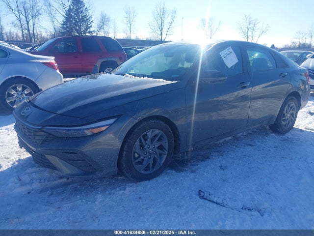 KMHLM4DG0RU745218 Hyundai ELANTRA SEL