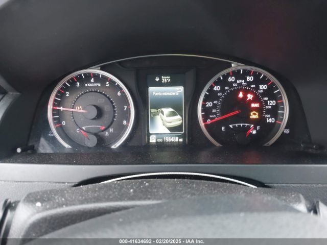 4T1BF1FK4HU720939 Toyota CAMRY SE