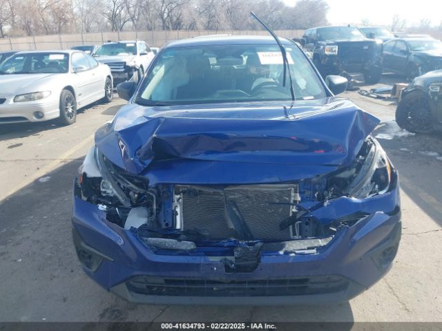 JF1GUABC9R8274821 Subaru Impreza Base 5-door