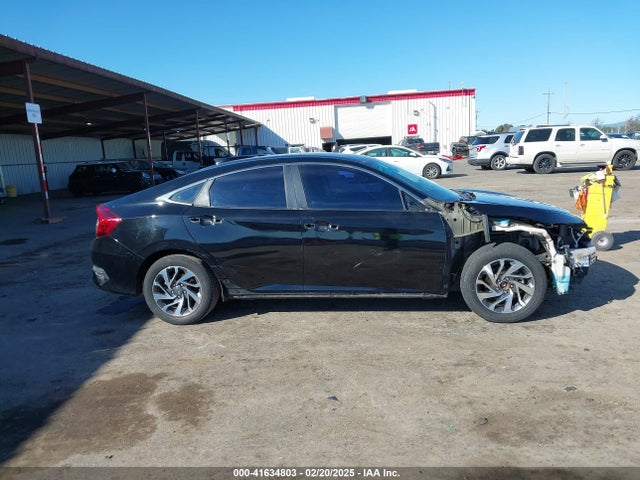 Honda CIVIC EX 2018 2HGFC2F73JH503425 Image 14