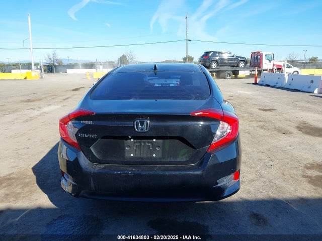 Honda CIVIC EX 2018 2HGFC2F73JH503425 Image 17