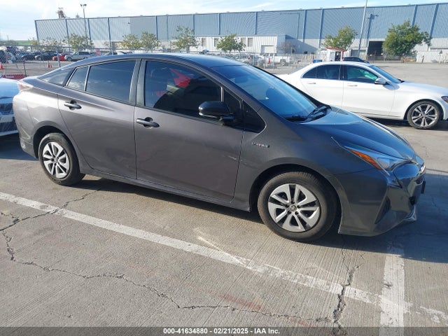 Toyota Prius Two 2018 JTDKBRFU7J3592787 Image 1