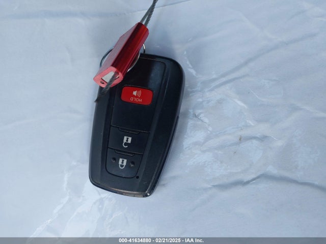 Toyota Prius Two 2018 JTDKBRFU7J3592787 Image 11