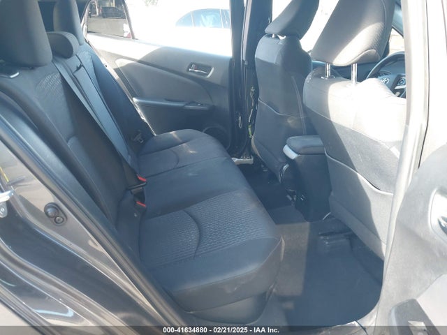 Toyota Prius Two 2018 JTDKBRFU7J3592787 Image 8