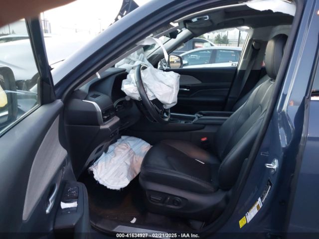 5TDAAAB59RS017504 Toyota Grand Highlander Platinum