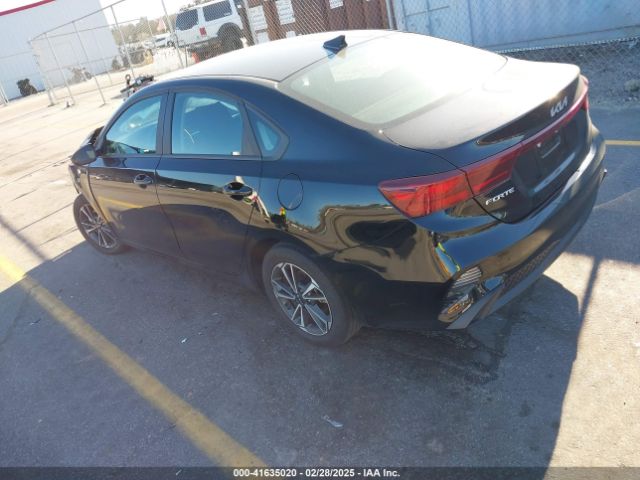 3KPF24AD5PE689578 KIA Forte Lxs
