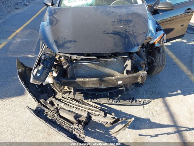 3KPF24AD5PE689578 KIA Forte Lxs