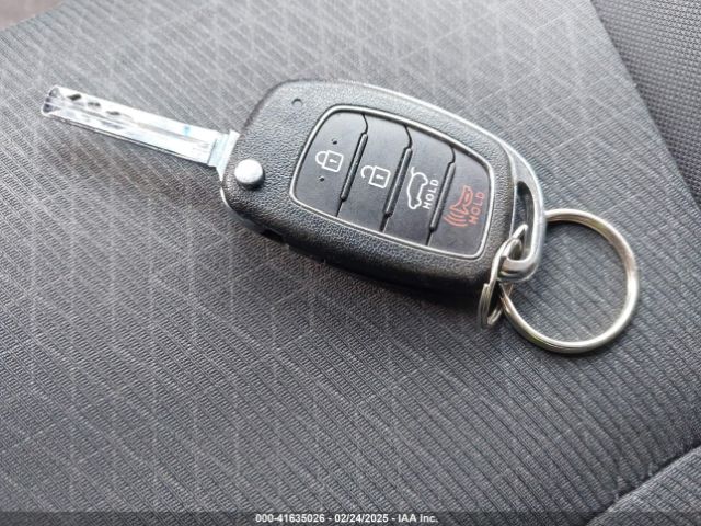 KM8J3CA40HU535148 Hyundai TUCSON SE