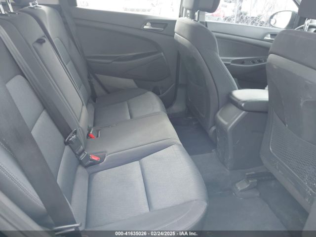 KM8J3CA40HU535148 Hyundai TUCSON SE