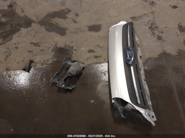 1FMCU9GX8FUB61637 Ford ESCAPE SE