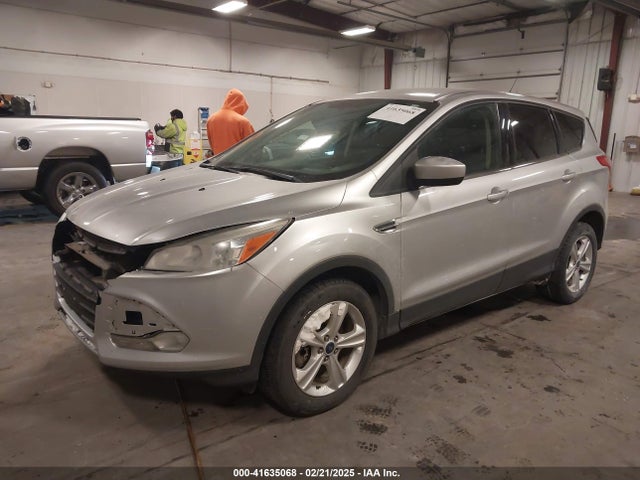 1FMCU9GX8FUB61637 Ford ESCAPE SE