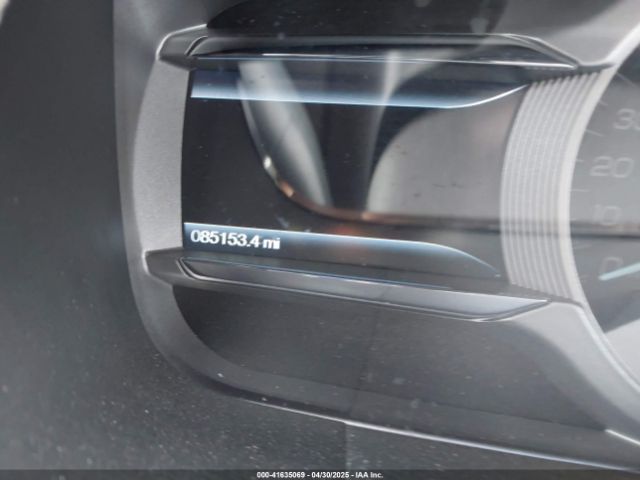 1FAHP2J86KG115989 Ford Taurus Limited