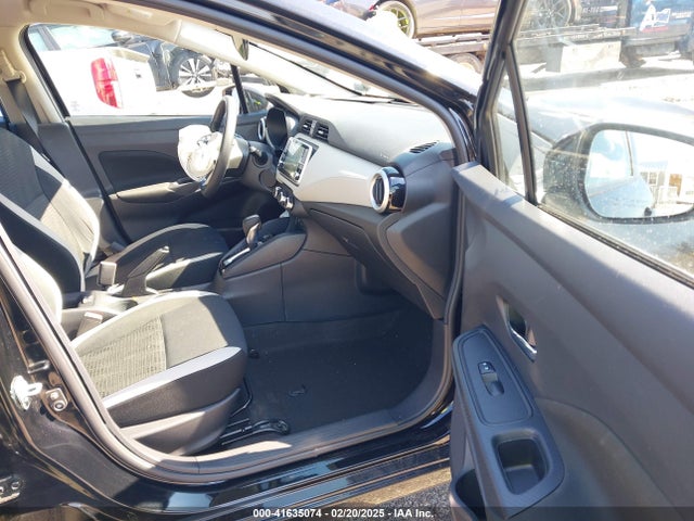 3N1CN8EV6ML894230 Nissan Versa Sv Xtronic Cvt
