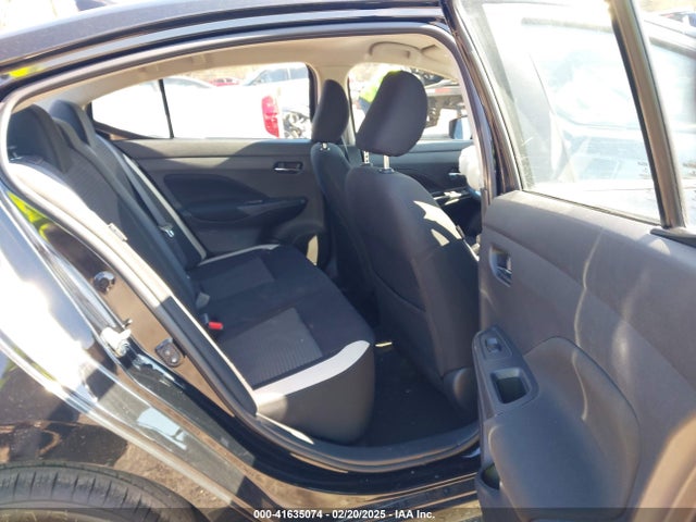 3N1CN8EV6ML894230 Nissan Versa Sv Xtronic Cvt