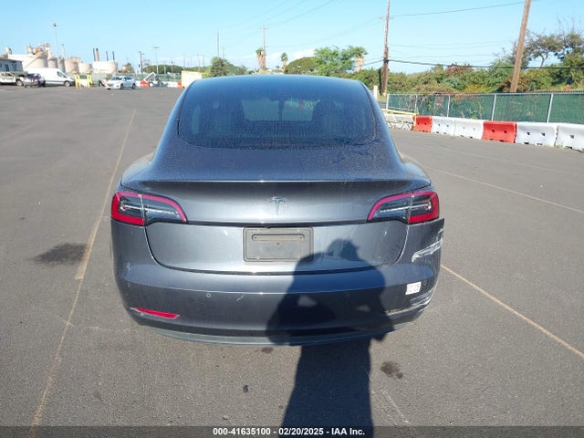Tesla Model 3 Standard Range Plus Rear-wheel Drive 2021 5YJ3E1EA0MF850935 Image 16
