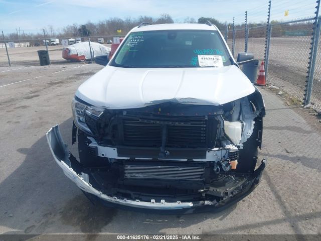 3GKALMEV6NL309218 GMC Terrain Fwd Sle