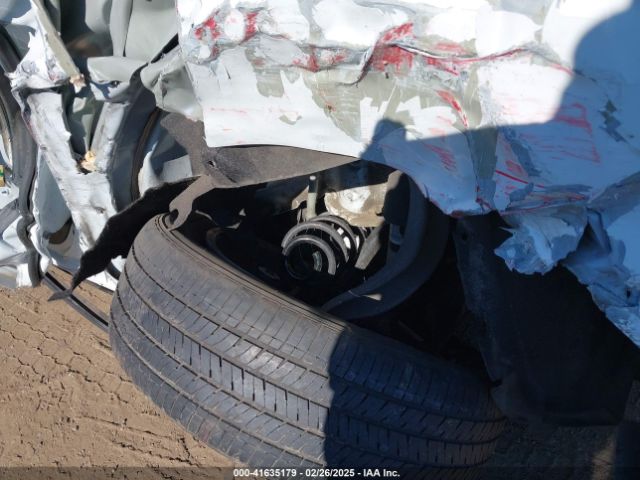 WA1LFAFP7FA010821 Audi Q5 2.0t Premium
