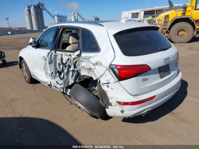 WA1LFAFP7FA010821 Audi Q5 2.0t Premium