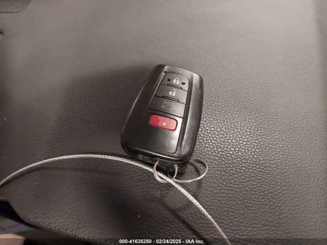 2T3A1RFV6PC392062 Toyota Rav4 Xle Premium