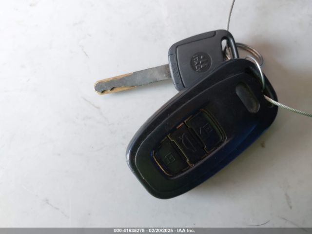 2011 AUDI A8 L WAURVAFD1BN027915 Photo 10