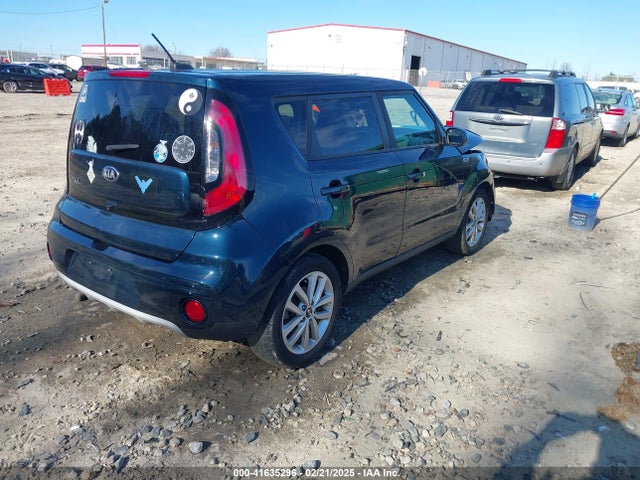 KIA SOUL + 2019 KNDJP3A56K7633592 Image 4