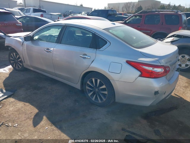 1N4AL3AP6HC162899 Nissan Altima 2.5 Sv