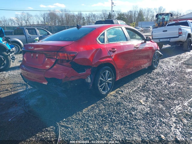 3KPF24AD3NE449829 KIA Forte Lxs