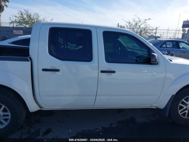 1N6AD0ER9JN705106 Nissan Frontier Sv