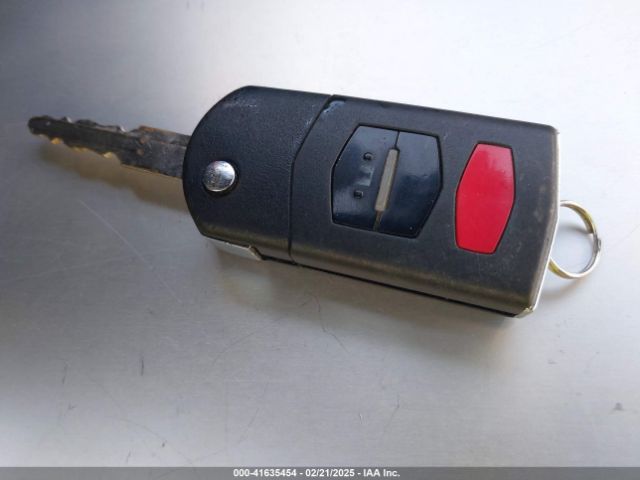 JM1CW2BL5E0166522 Mazda Mazda5 Sport