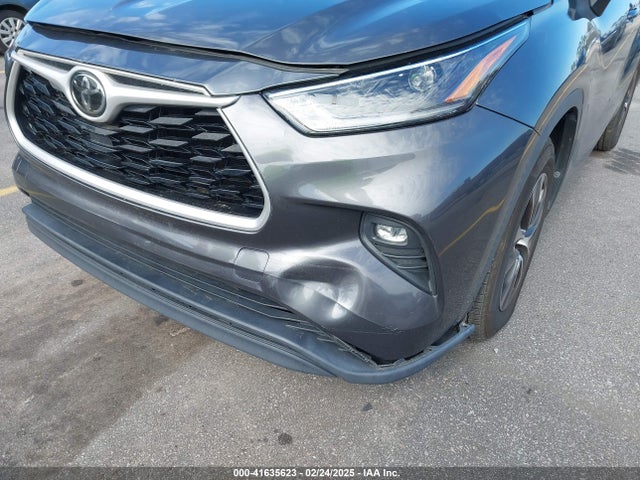 5TDGZRAH8MS515831 Toyota Highlander Xle