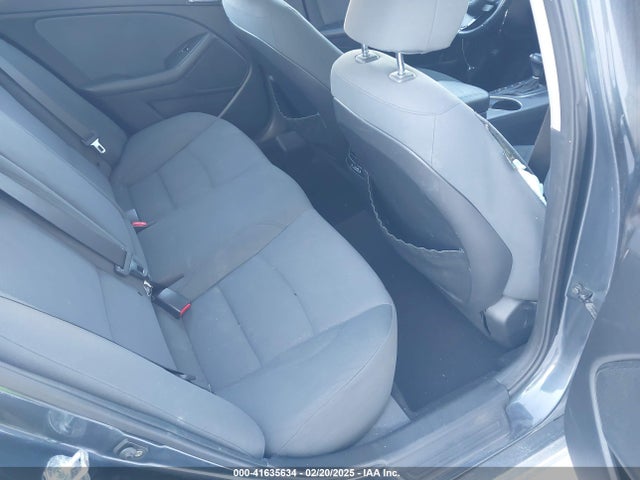 KIA dohc mpi theta ii 2014 KNAGM4AD1E5071999 Image 8