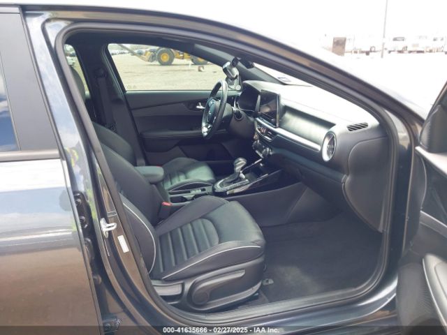 3KPF54AD3PE634165 KIA Forte Gt-line