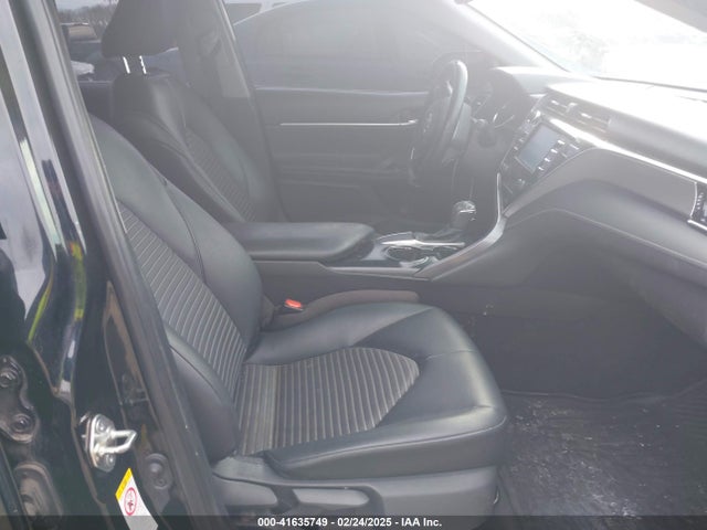 4T1B11HK4JU130015 Toyota CAMRY SE