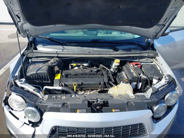 1G1JB5SH2F4184995 Chevrolet Sonic Ls Manual
