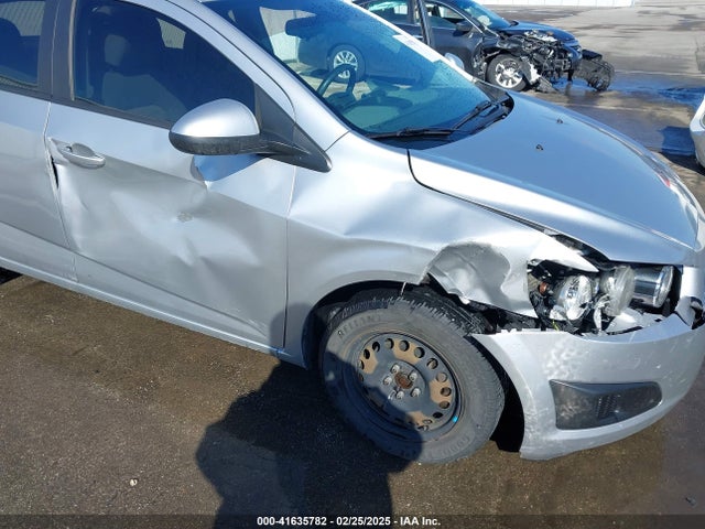 1G1JB5SH2F4184995 Chevrolet Sonic Ls Manual
