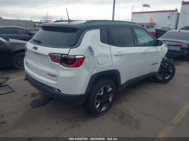 3C4NJDDB9JT174899 Jeep Compass Trailhawk 4x4