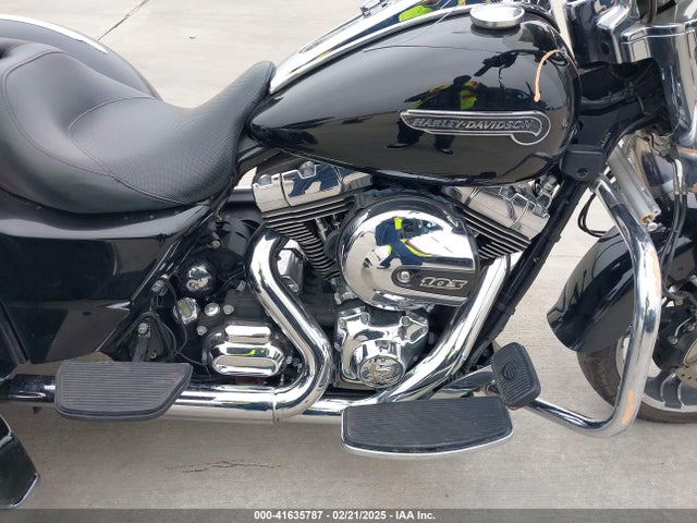 2015 HARLEY-DAVIDSON FLRT 1HD1MCM12FB861706 Photo 7
