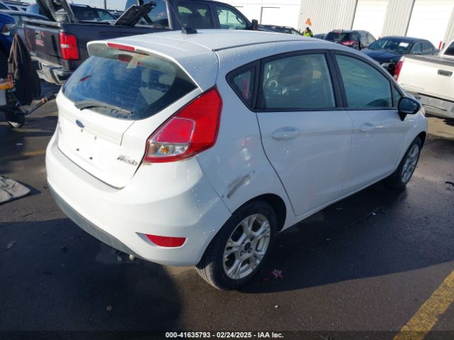 3FADP4EJ8FM107878 Ford FIESTA SE
